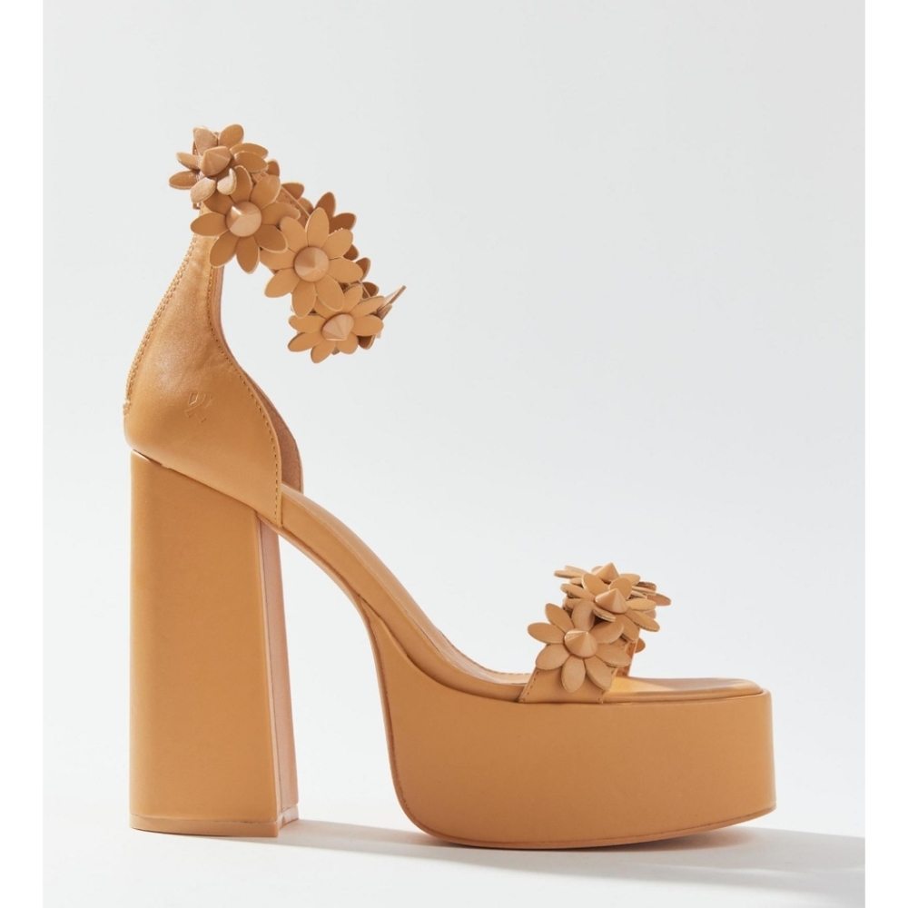 KOI A Secret Arrangement Platform Heel